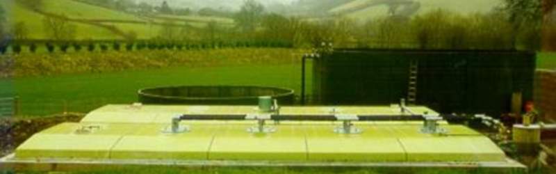Биореакторы, используемые для получения биогаза из свекольного жома, мелассы и навоза крупного рогатого скота